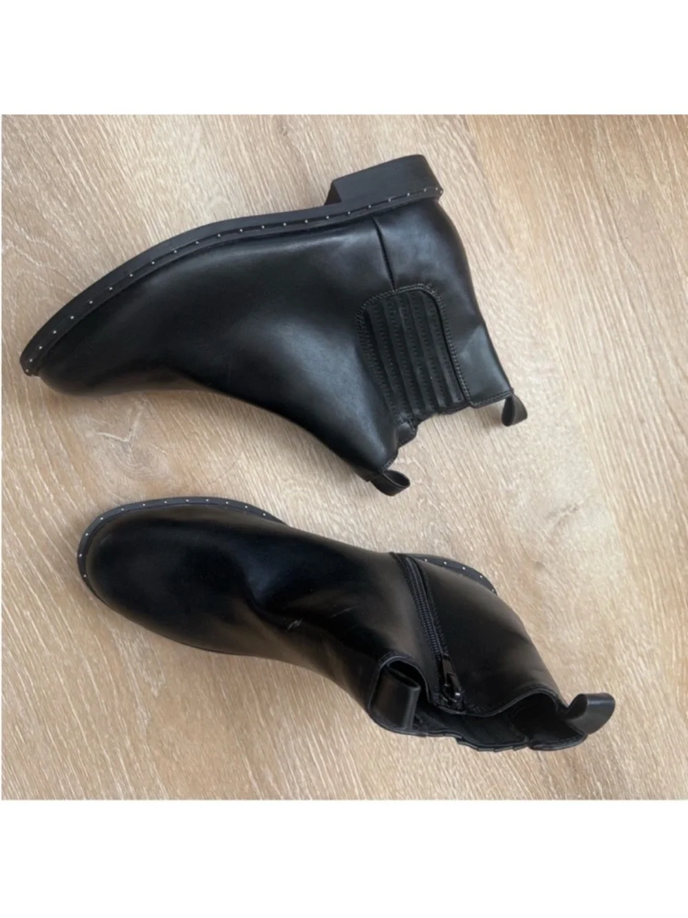 Treasure & Bond Black Ankle Boots with Studded Sole size 5